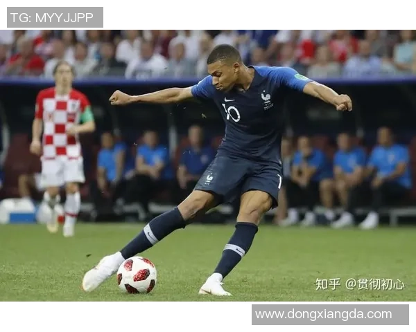 阿呆足球：从草根到职业的逆袭之路与热爱足球的初心